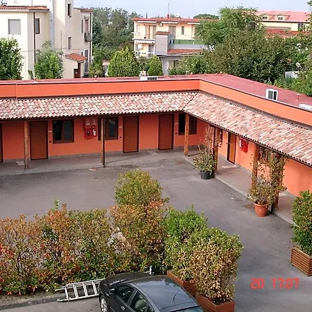 La Corte